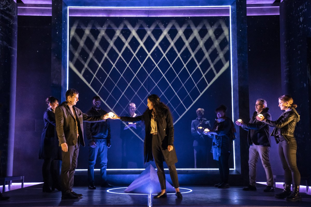 🗝️ UNLOCK THE SECRETS 🗝️ 

<a href="/DaVinciCodeShow/">The Da Vinci Code On Stage</a> returns to the Midlands this June, featuring Chris Harper (<a href="/Harpsichordi/">Chris Harper 🌈💙</a>) as Professor Robert Langdon atgtix.co/35zqnJ7

Don't miss this world premiere stage adaptation from Tue 21- Sat 25 Jun.

📸 Original touring cast