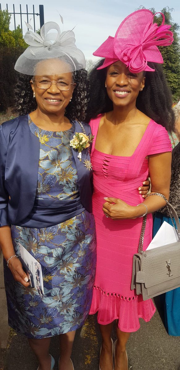 Beverleyknight's tweet photo. Happy birthday to my utterly amazing cake -baking, joke-cracking, care-giving, Saturday soup with spinner dumpling cooking, young skin looking, fellow Aries MUMMY! โค๏ธ๐
We love you! Xxx
#Deloris #Del https://t.co/6LJFwQ9rAR