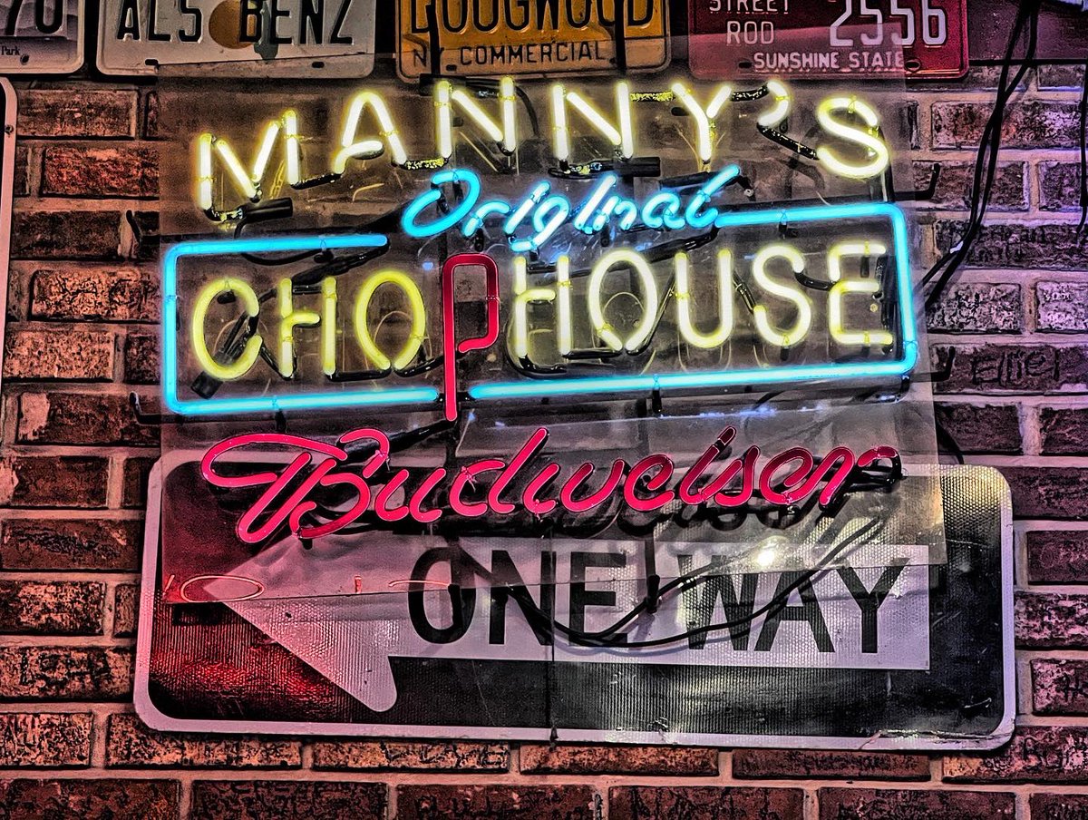 FishHardDave's tweet image. Had an excellent meal at @MannysChophouse in Haines City! Great service as well! Crazy busy place! #SteakNShrimp #FreshlyButchered