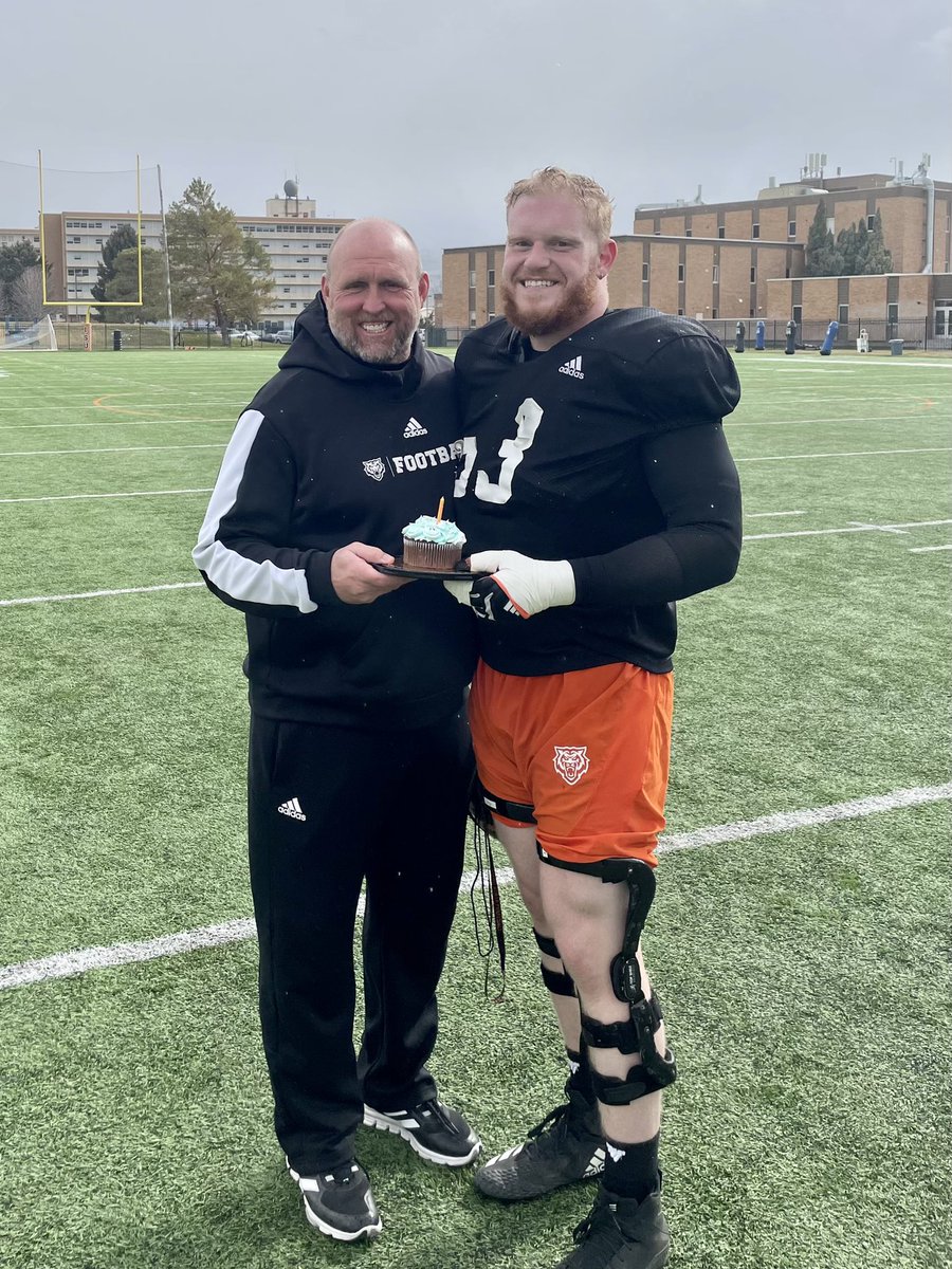 𝗛𝗮𝗽𝗽𝘆 𝗕𝗶𝗿𝘁𝗵𝗱𝗮𝘆! <a href="/JohnPerko53/">John Perko</a> 

#Family #TTM