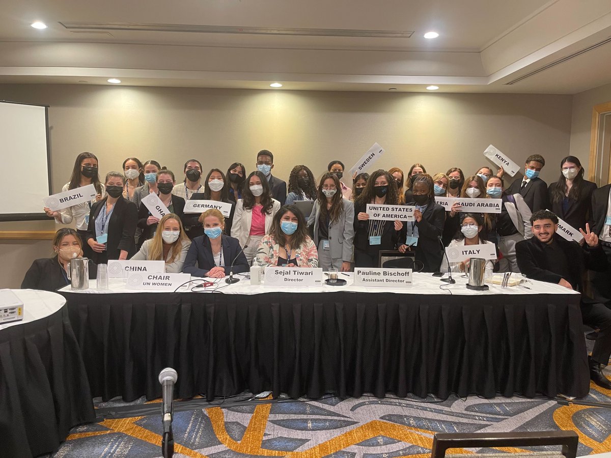 TheOfficialNMUN's tweet image. With committee sessions coming to an end, delegates coming in with passion, energy, and high spirits, now feel empowered to work on global issues in the real world! #NMUNNY2022
