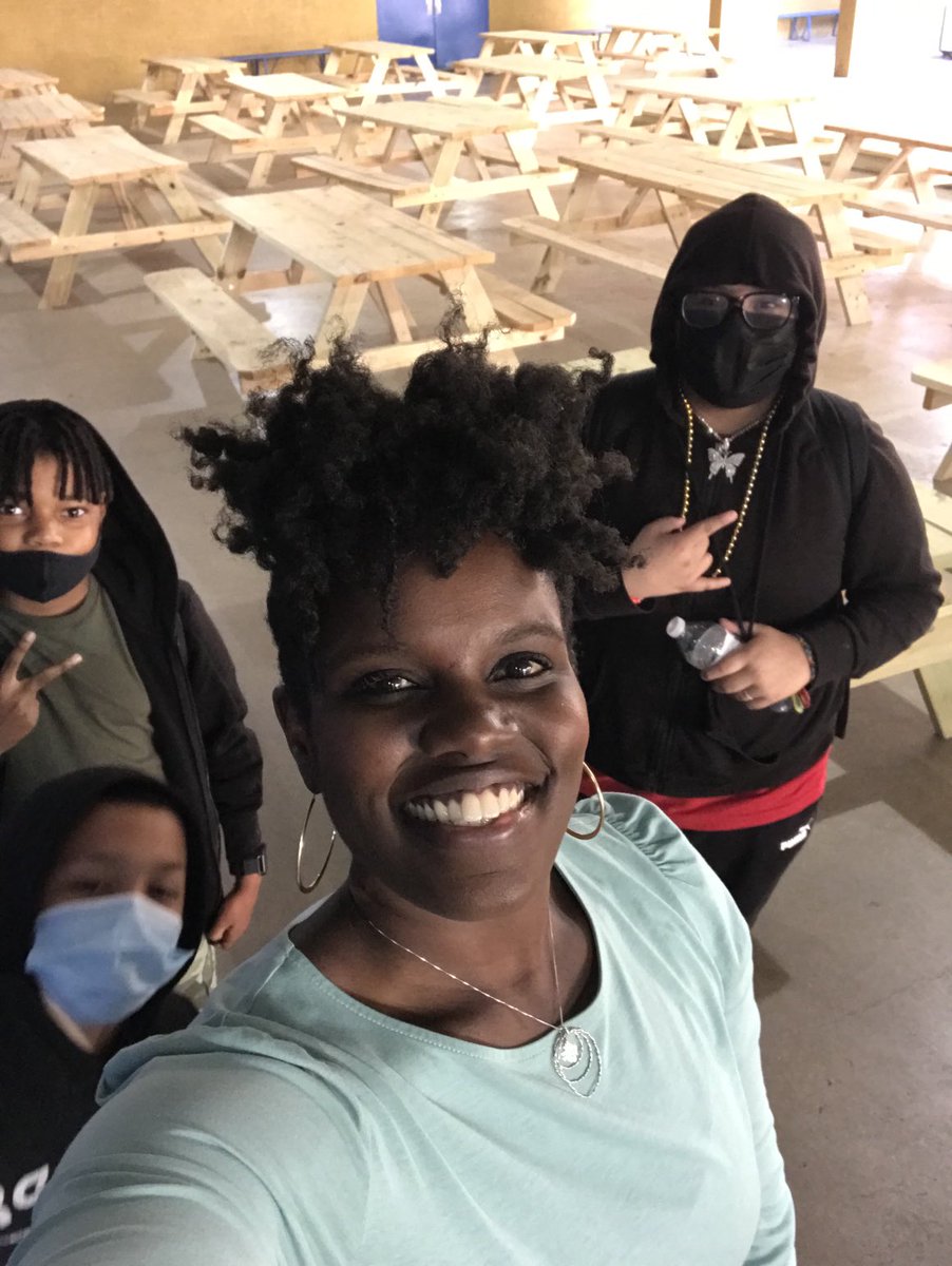 Brandy Gratten tweet media