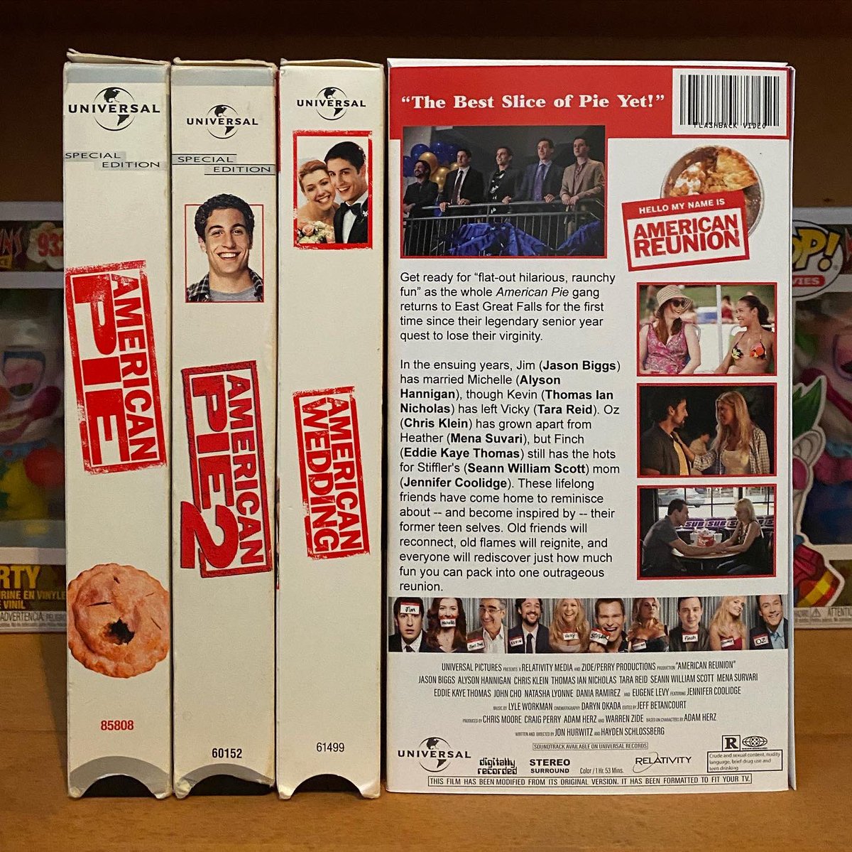 FlashbackVideo_'s tweet photo. American Reunion needed a vhs release, so I gave it one. Love this series! We need a AP5! 🇺🇸🥧
.
.
.
.
.
@UniversalPics @AmericanPie @JasonBiggs @McSchlossberg @jonhurwitz @alydenisof @TINBand @TaraReid #AmericanPie #UniversalPictures #vhs #customvhs https://t.co/kb5P5uaZJV