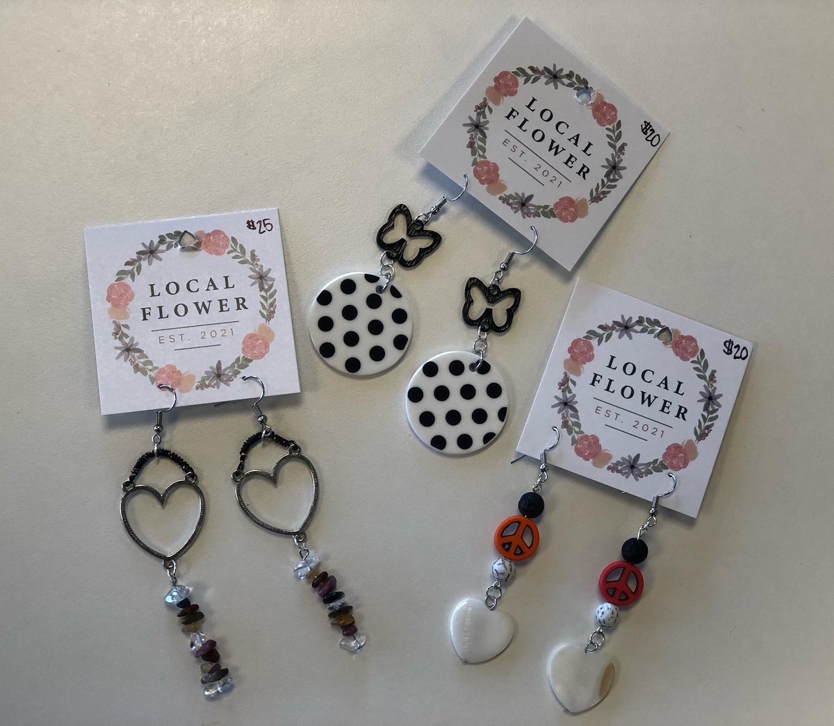 raysfunkyjewels's tweet image. My first round of jewelry out at Local Flower in Jackson, TN!!!