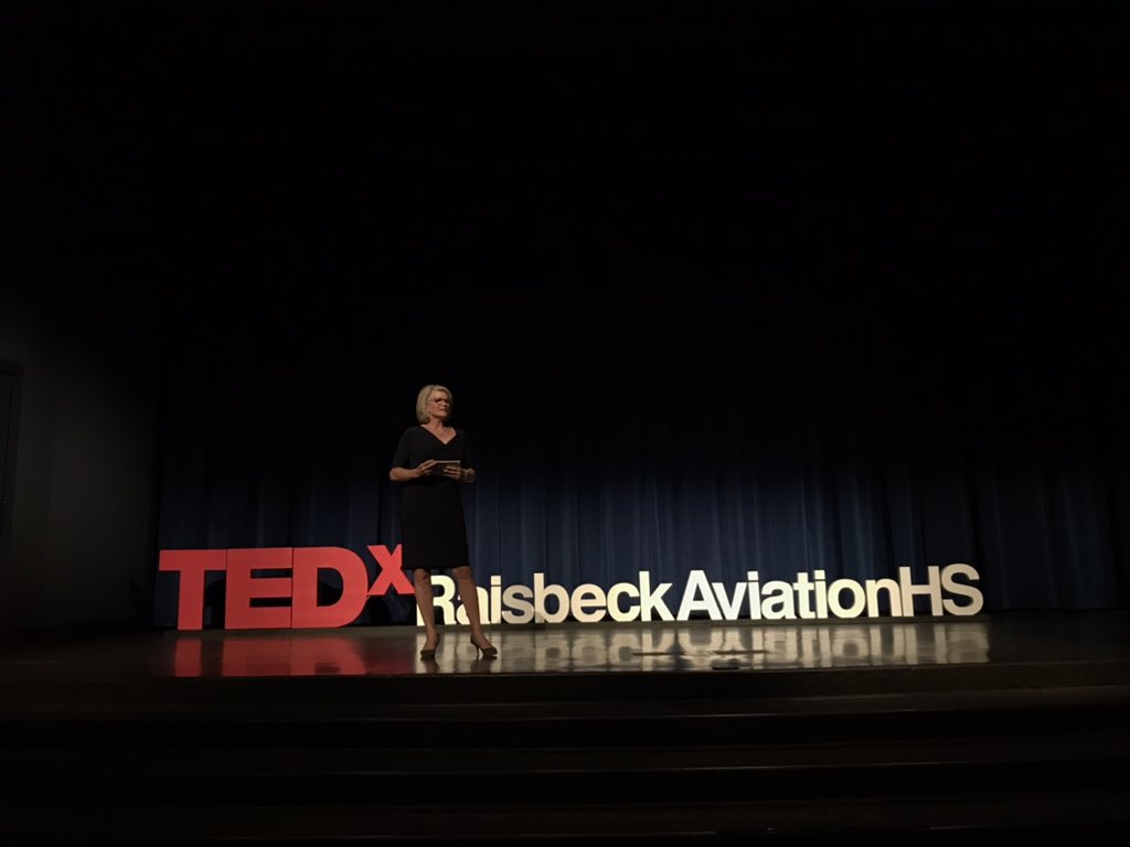 HighlineSchools's tweet photo. Bravo to the @aviationhs students for hosting an inspiring @TEDx event &amp; to speakers Erik Nordstrom of @Nordstrom, @VinGuptaMD &amp; Principal @tipboyzand1! #HighlineProud https://t.co/tQrFuX5kA0