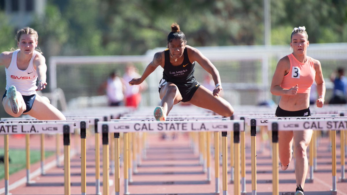 LAGoldenEagles's tweet photo. Mya Ferguson takes third in the 100 hurdles with a 14.37 finish! 

#TwilightOpen | #WeAreLA https://t.co/SBUXJPy7vP