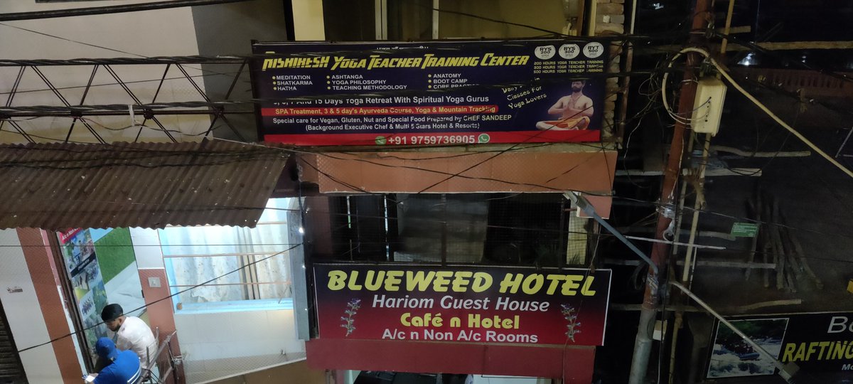 Local resident of Rishikesh open a Hotel with Unique easy searchable Hotel name Blue weed   Rishikesh changes in rapidly as tourism increase . #Rishikesh #Uttarakhand @AboutIndia @MAYANK_GAUNIYAL @AP @CBDOilSolutions @CNTraveler