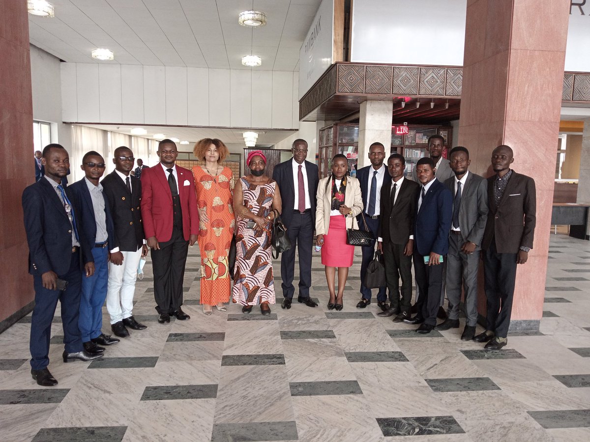 JudeNkaka's tweet photo. POUR HONORER LA MÉMOIRE DE L'HON.HENRY THOMAS LOKONDO,D'HEUREUSE MÉMOIRE,SOUTENONS LA NOUVELLE LOI ÉLECTORALE EN DÉBAT À L'ASSEMBLÉE NATIONALE,PRÉSENTÉE PAR LE G13 SOUS LE LEADERSHIP DE L'HON.@DSESANGA .ÉVITONS LES CONTESTATIONS QUI NAISSENT APRÈS CHAQUE ÉLECT°.@Envol_Rd_Congo https://t.co/cu5ubEiaz2