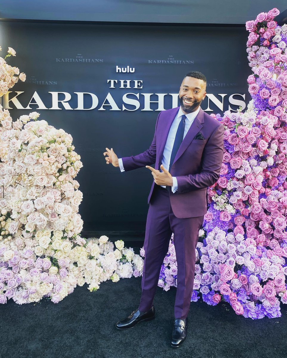 TroyVR_'s tweet photo. Congratulations to the bestie @yodanejoe on his first big premiere as a Vice President at @hulu ! @kardashianshulu #TheKardashians #KardashiansOnHulu https://t.co/obZx8qaoBC