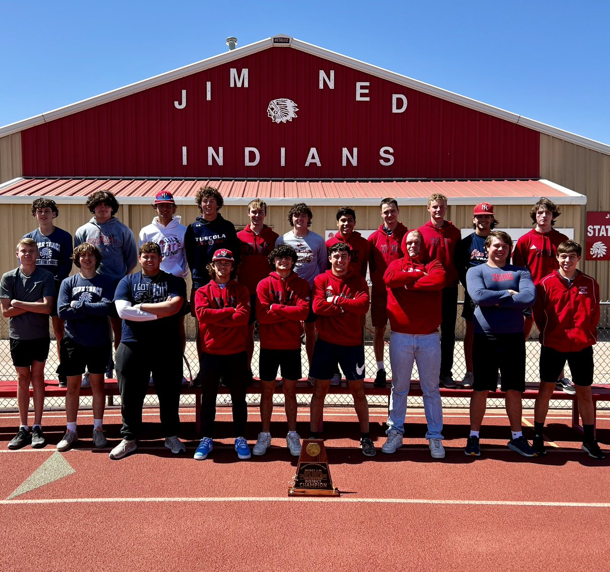 jimned_xctf's tweet photo. Full team pictures of our JV &amp; Varsity District Champions in T&amp;F! #LetsRollTribe 

@JNSportsNation @JNathletics https://t.co/mGKDhFf1St