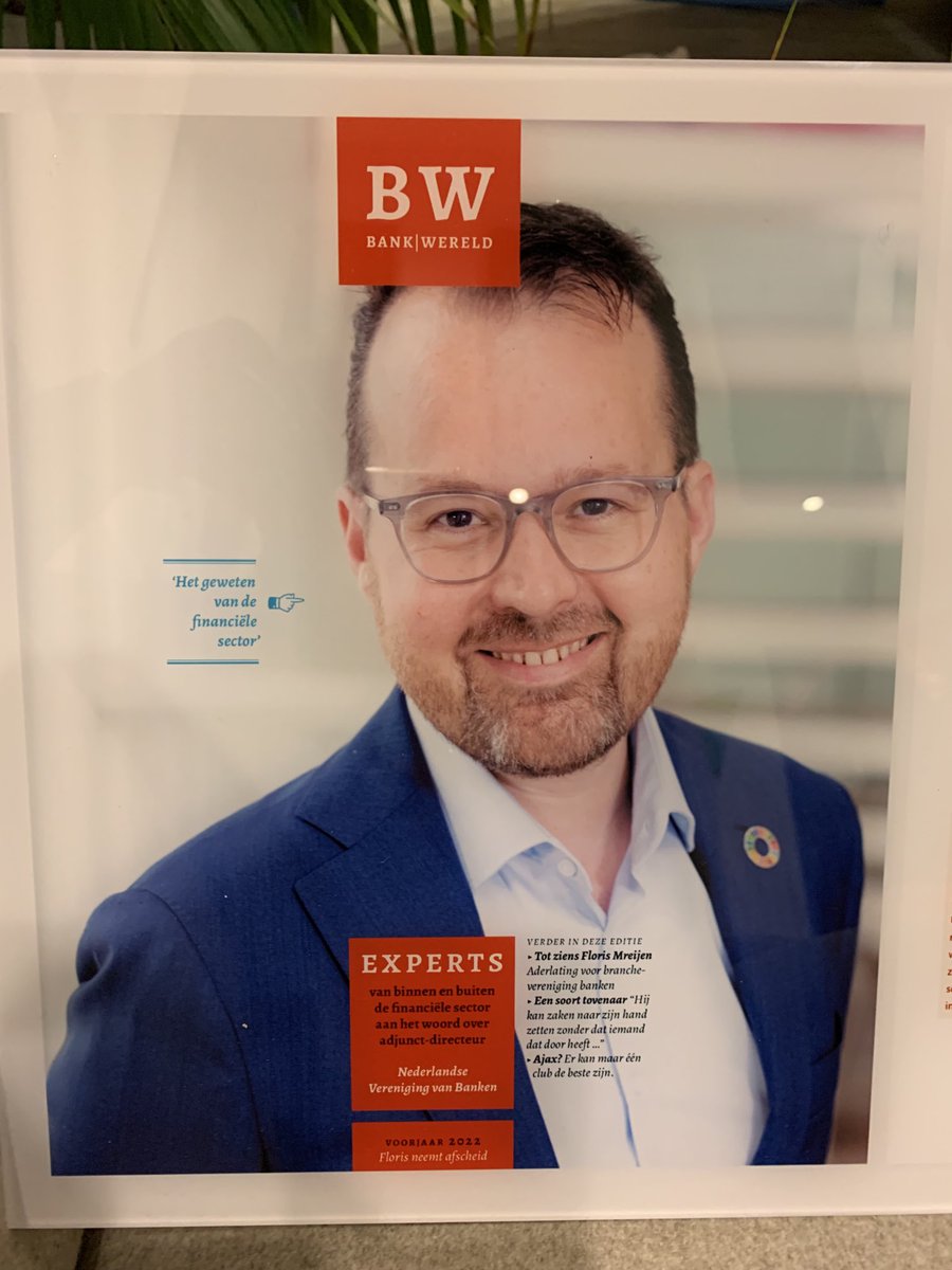 bankensector's tweet photo. Bye bye ⁦@florismreijen⁩, uitgezwaaid tijdens de #welcomebackparty ⁦@bankensector⁩ https://t.co/844KnPGiK8