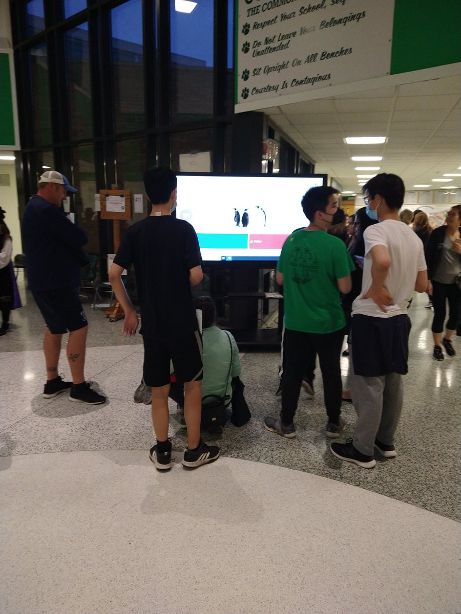 STEAM Night at <a href="/FHSDalers/">FHS Dalers</a> was a huge success!! Students from around the district engage in meaningful workshops and lab experiences.  <a href="/WeAreDalers/">WeAreDalers</a> #DalerPride