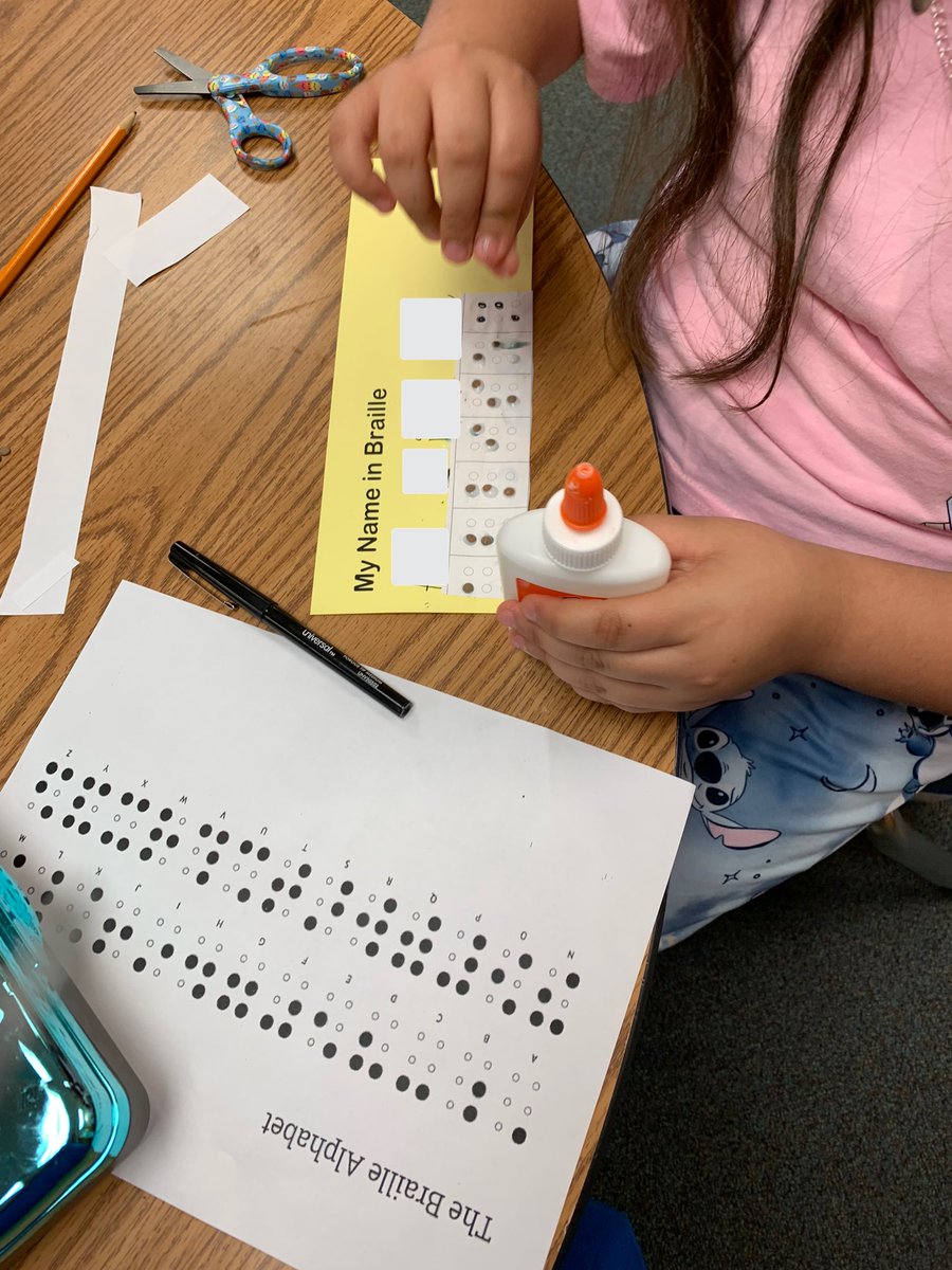 FreemanTeaches's tweet photo. We learned about Helen Keller yesterday and admire her for her accomplishments. We tried our hand at ‘writing’ our names in Braille. @ParklawnFCPS #Braille #HelenKeller https://t.co/G4JIlU8j6t