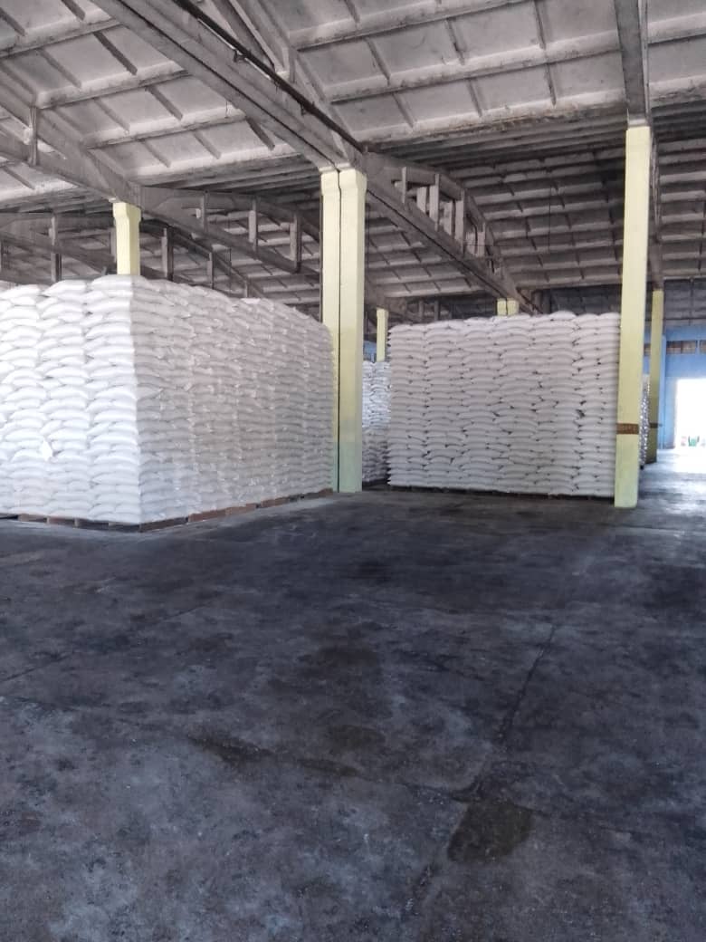 La Empa Matanzas priorizando la calidad de almacenaje de nuestros productos #VamosxMas #MatancerosEnVictoria <a href="/BetsyDazVelzqu2/">Betsy Díaz Velázquez</a> <a href="/gpppmatanzas/">Gobierno Provincial del Poder Popular en Matanzas</a> <a href="/MarlonSarduy/">Marlon Sarduy</a> <a href="/GrupoAlimentos/">Grupo de Alimentos</a> <a href="/MincinCuba/">Comercio Cuba</a>