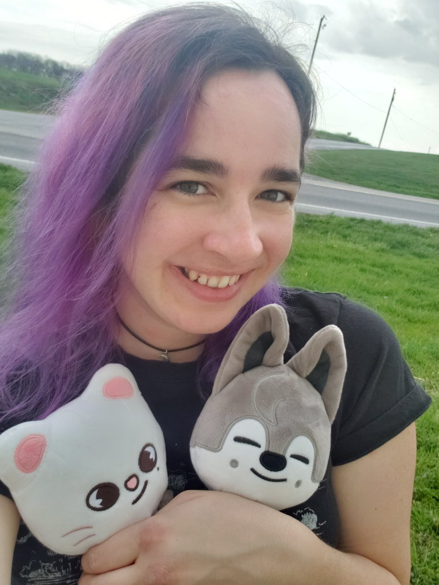 themurrayelf's tweet photo. Not something I usually do but SOMEONE made me cry today with his bbl messages so--
Bang Chan, thank you for all the comfort and encouragement you give to Stays! 🖤♾ #selfiesforchan 

also say hello to the first members of my skzoo collection :) https://t.co/WFKxyzDdCa