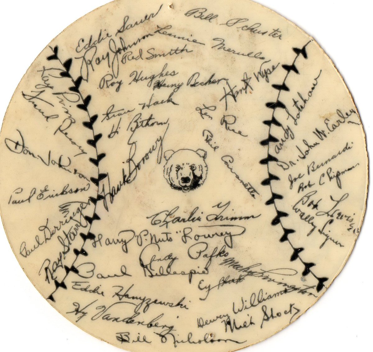 LouLehr's tweet photo. In 1945 the Chicago Cubs and the Detroit Tigers played 7 games in in the World Series. I was an usher at the last  4 played in Chicago. The Cubs lost. Here are the Cubs autographs. https://t.co/pOidYxgGgu