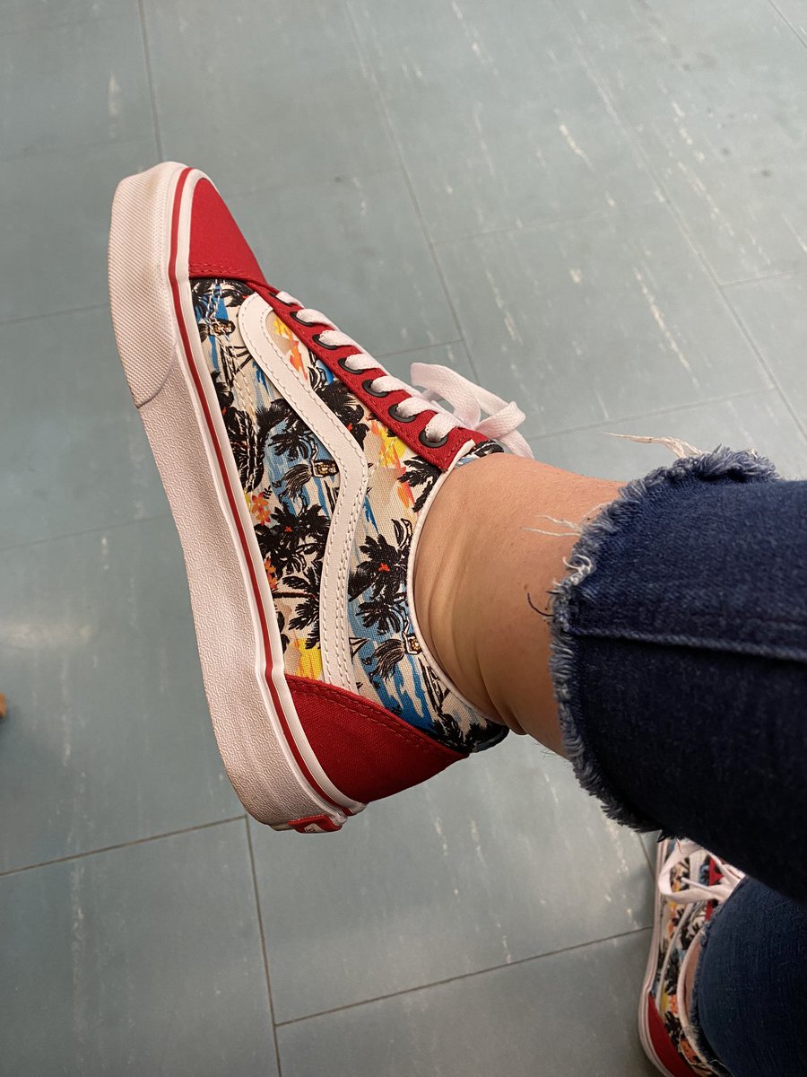 kouklaness's tweet photo. Enfin arrivΓ©s hier π₯° #TeamVans #Custom https://t.co/rIE1cF3Ypt