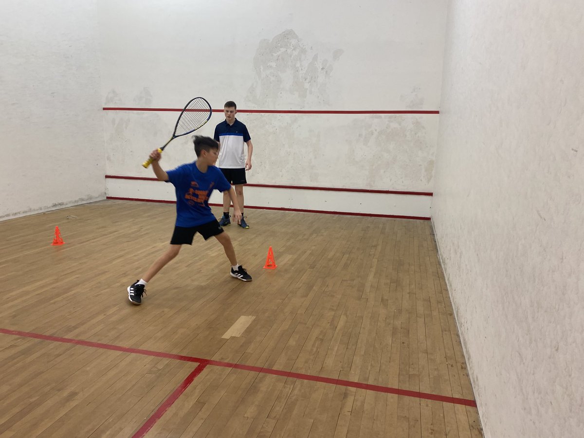 Maesteg Squash Club (@maesteg_squash) on Twitter photo Great to see one of our juniors - Ioan, help coaching and correcting their technique to Thomas & Megan before their 5nations tournament next week. #juniorsquash #coaching #team #passingontheknowledge @GtSquash <a href="/sqwales/">🏴 SQUASH WALES</a> Great to see one of our juniors - Ioan, help coaching and correcting their technique to Thomas & Megan before their 5nations tournament next week. #juniorsquash #coaching #team #passingontheknowledge @GtSquash <a href="/sqwales/">🏴 SQUASH WALES</a>