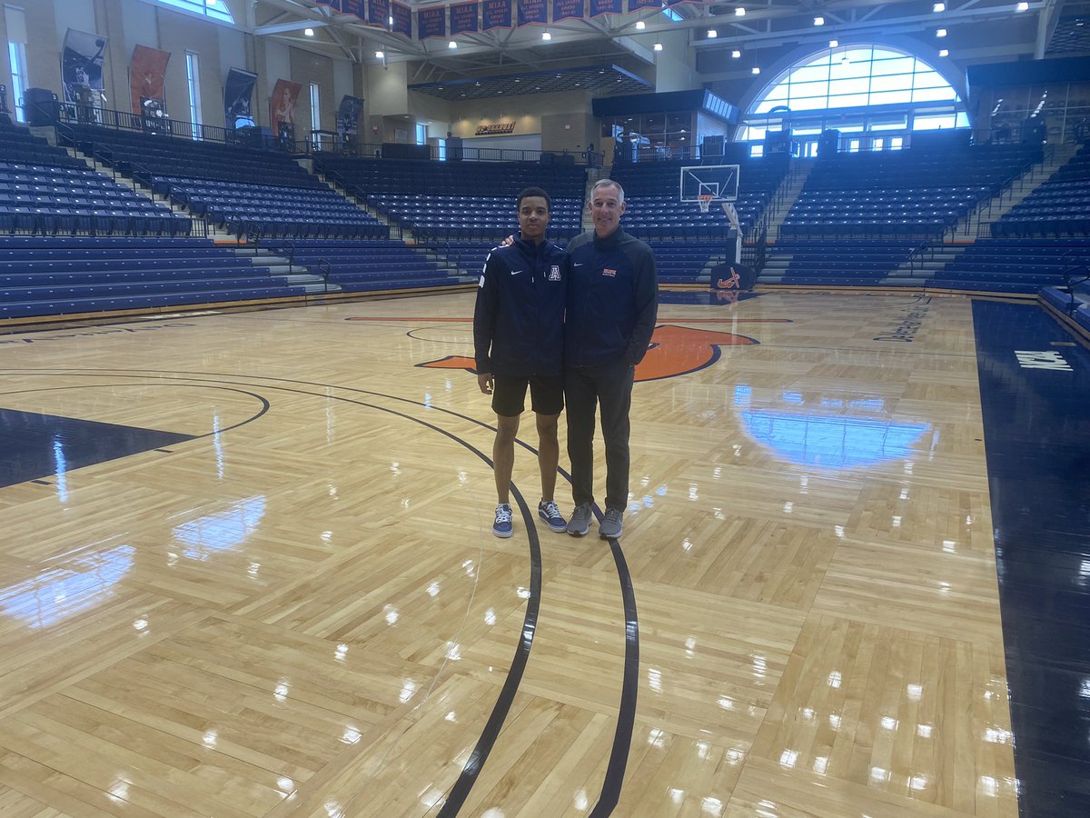 Rasauun Johnson tweet media