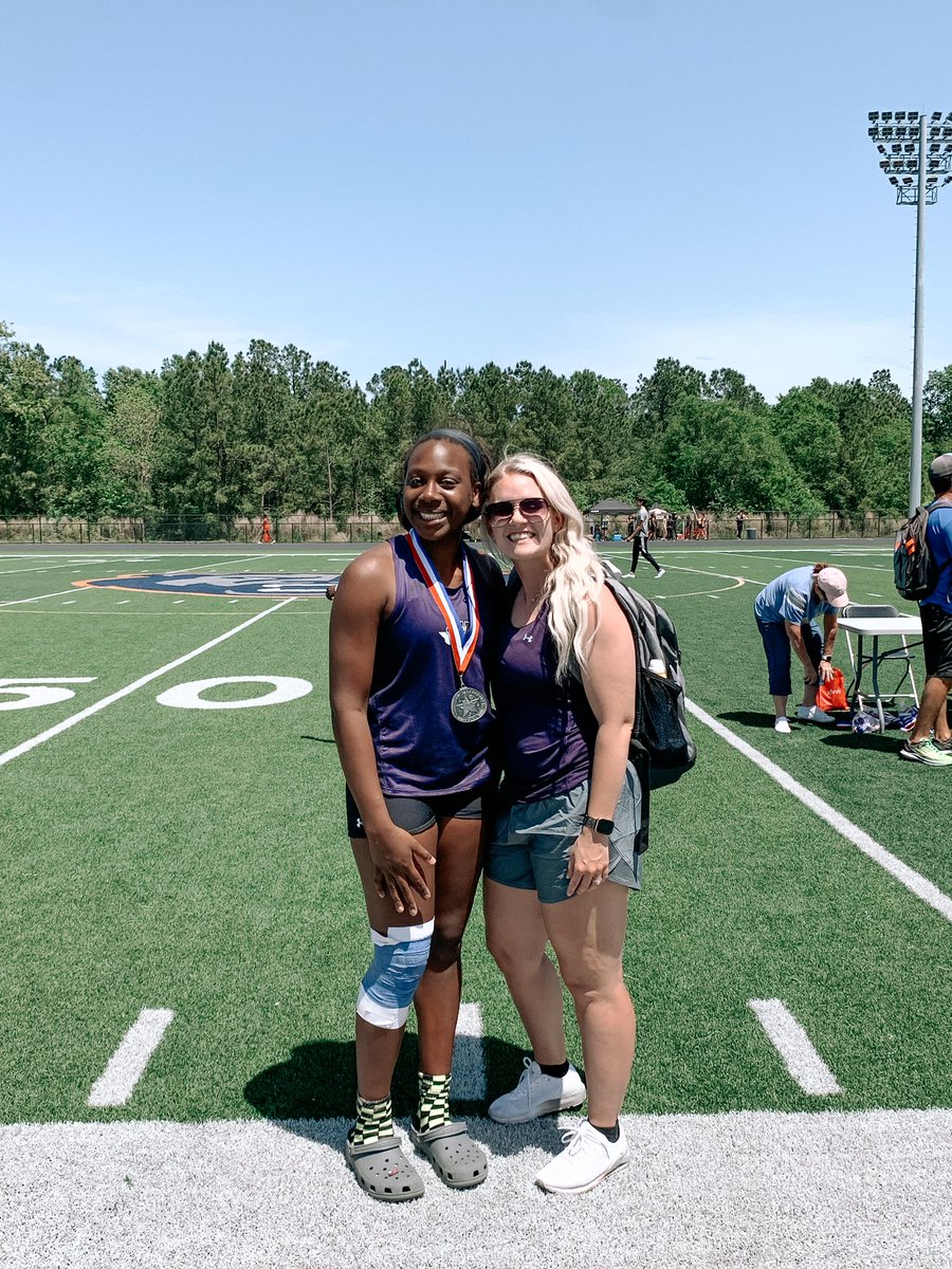 Area bound!! So proud of Seraiah for getting 2nd in districts! Let’s go get that GOLD!💜 #4theDub #RunFastTurnLeft #jumper <a href="/Willis_HS_TX/">Willis High School</a> <a href="/WISDAthletics/">WISD Athletics</a>