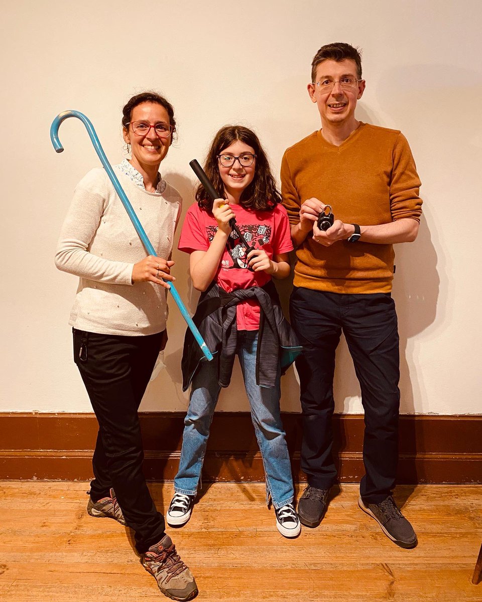 jloureiro_13's tweet photo. Hoje fizemos a nossa primeira “escape room” no BRAIN MAZE e adorámos!

Uma forma excelente de passar 60 minutos!

Uma experiência a repetir seguramente!

#brainmaze #coimbra #coimbraportugal #escaperoom #centroportugal #regiaocentro #centrodeportugal https://t.co/kWZ2kWiHYE