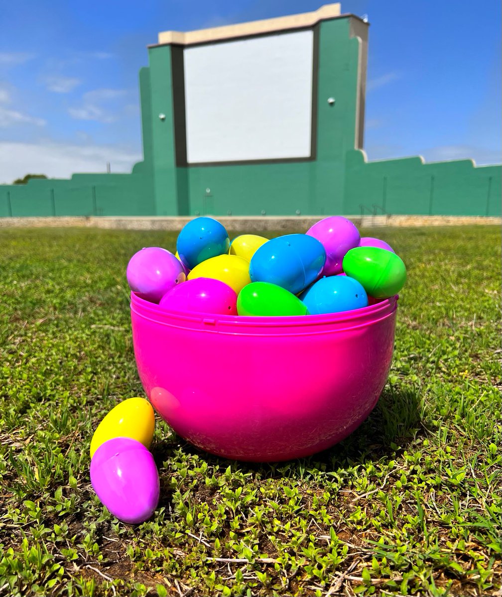 FREE EASTER EGG HUNT this Saturday during the #missionmarqueeplaza Farmers &amp; Artisans Market at 11:30 a.m. Bring your basket! Arrive early for free Zumba class at 9 a.m. and <a href="/SAParksandRec/">SAParksandRec</a> tree adoption at 10 a.m. Get more info at missionmarquee.com/EVENTS/Farmers…