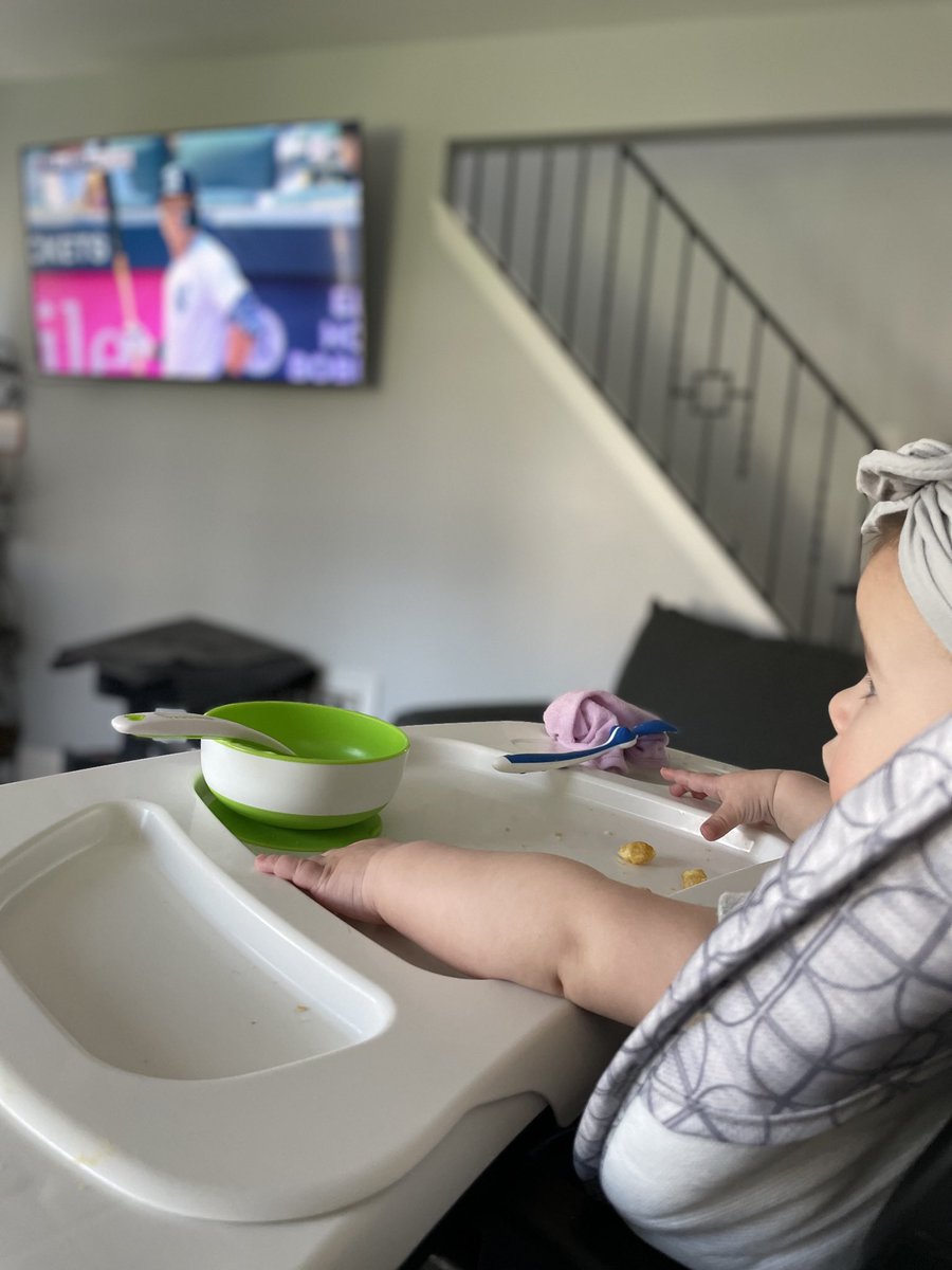 AmyToporek's tweet photo. @YESNetwork @DriveToyota Let’s GO, Bronx Bombers!! Gianna is almost 8 months old and your newest fan! She’s rooting for you and for another win!! #ToyotaPinstripePride #BornAYankeesFan https://t.co/7jn97rfKrj