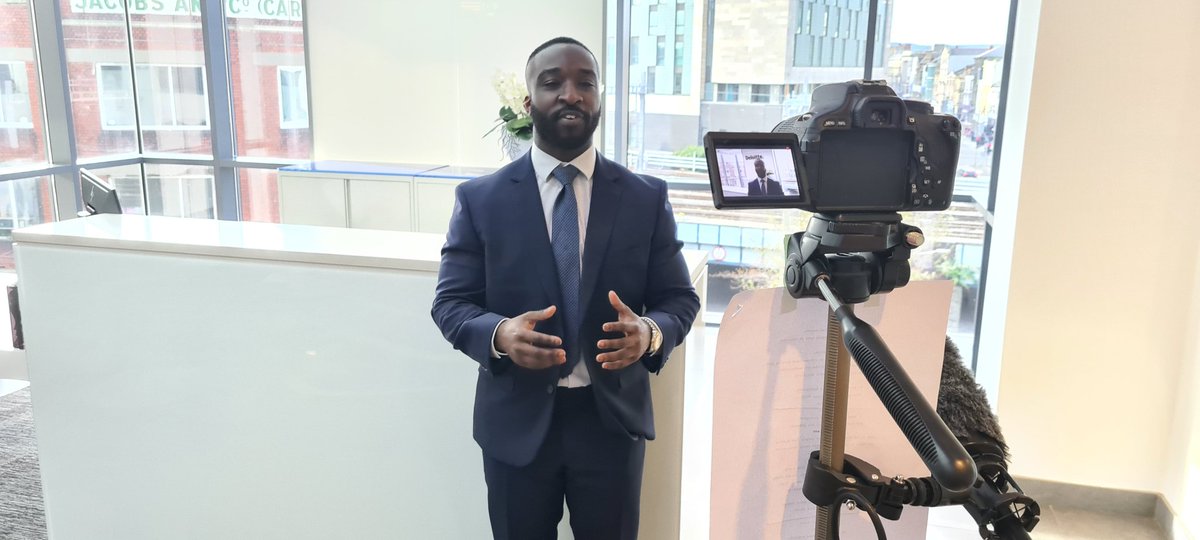 FilmValiant's tweet photo. Nice bit of corporate work today for a client. 

Nice to just be back behind a camera again!! https://t.co/MCehP4ugIE