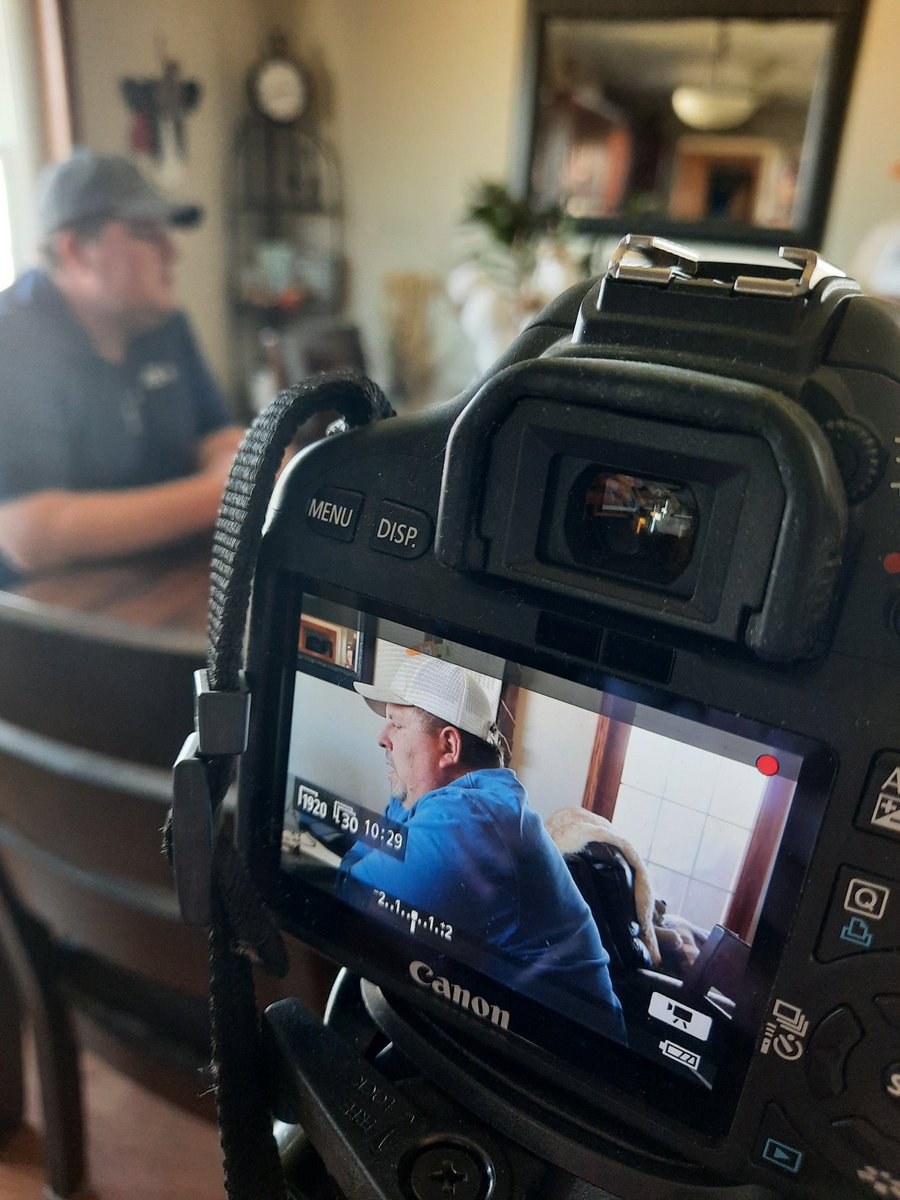 FVCoop's tweet photo. Quick trip to visit local producer Tony White with @FVC_LukeK to discuss how his operation benefited in the first year of using the @FVCoop Acre+ program. Full video to come.  #ThursdayMotivation #AgTwitter #ag_innovations https://t.co/fRjTiWi4qw