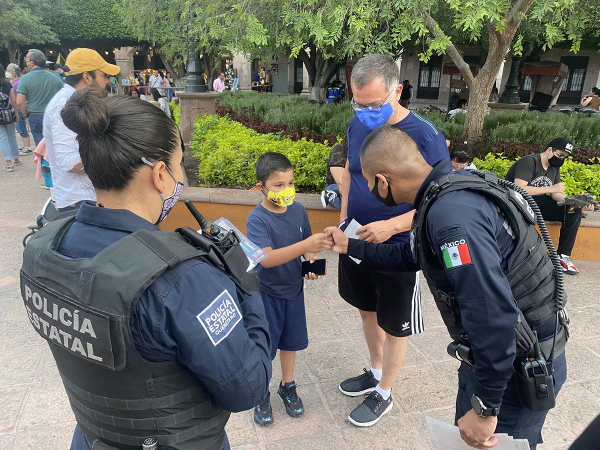 POESQro's tweet photo. Familias queretanas y turistas que nos visitan de diferentes partes del país disfrutan de la tranquilidad y de las actividades que ofrece nuestro estado #Querétaro en este periodo vacacional de #SemanaSanta2022. https://t.co/f5VXlUm3tn