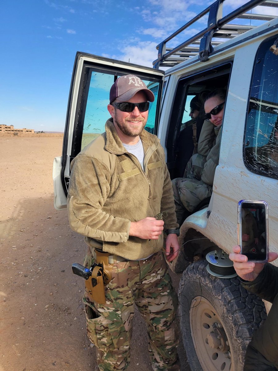 MercyNWA's tweet photo. Welcome back, Dr. Patrick Dickerson, orthopedic surgeon with #MercyNWA! Major Dickerson returns from a recent deployment with the U.S. Army Reserve. Thank you for serving our country (and our patients in Northwest Arkansas)!
#FacesOfMercy https://t.co/12urRiLFcp
