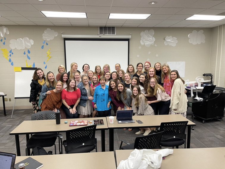 Anna Caroline Kirkland tweet media