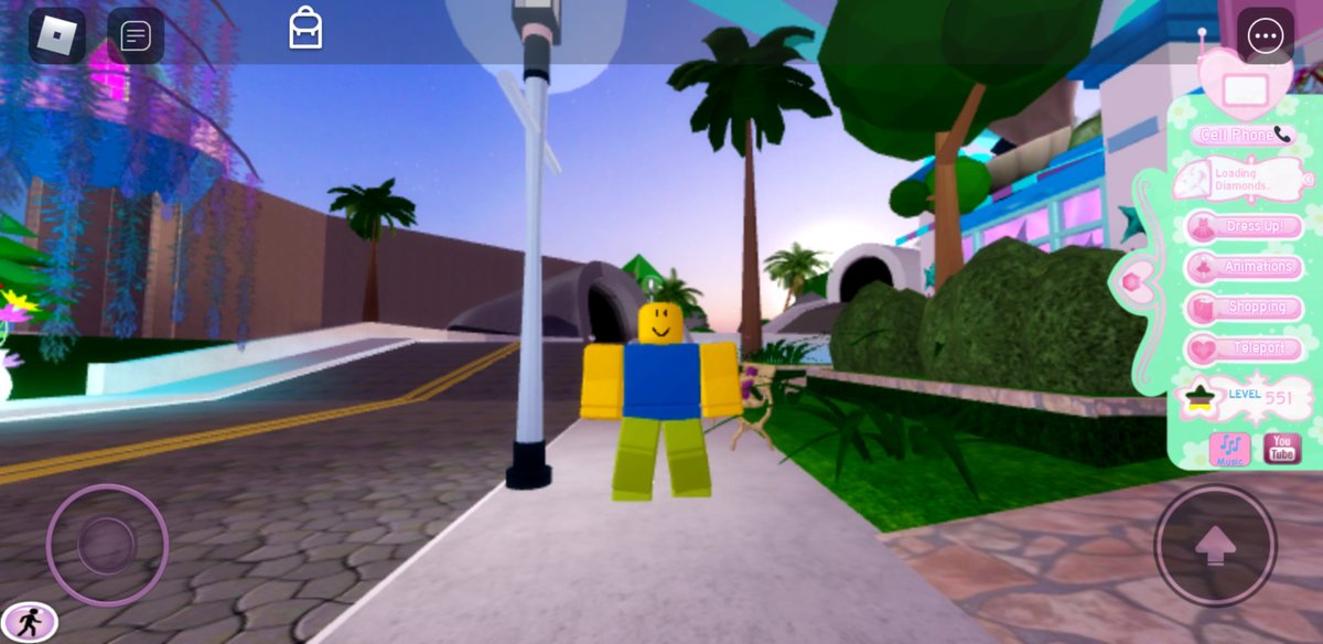 Kal_Kasual's tweet photo. #roblox definitely updated. #royalehigh is axting up again 🤦‍♂️ https://t.co/OR9BTC9nXE