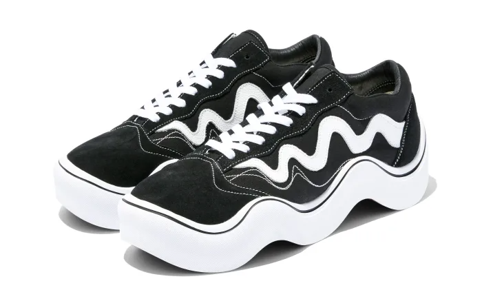 sneaker drops twitter