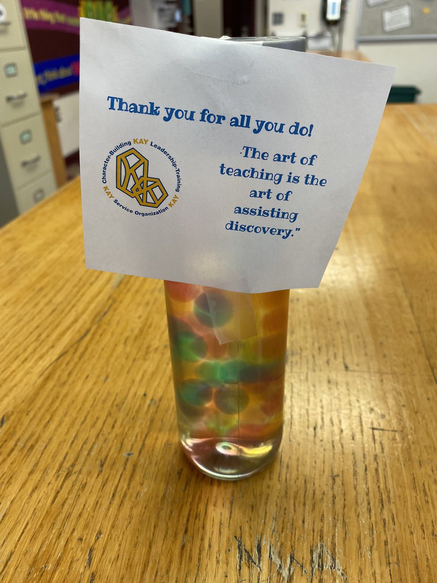 saffield's tweet photo. We are a little early for #teacher appreciation day but, AMS KAYs created & delivered sensory/discovery bottles to thank AMS teachers this afternoon! #amsaffield #WeAre409 #ServiceOverSelf #AMSKAYClub #WorkMadeFunGetsDone @AtchisonMS409 @Kansas_KAY https://t.co/MUtToeS2Bq