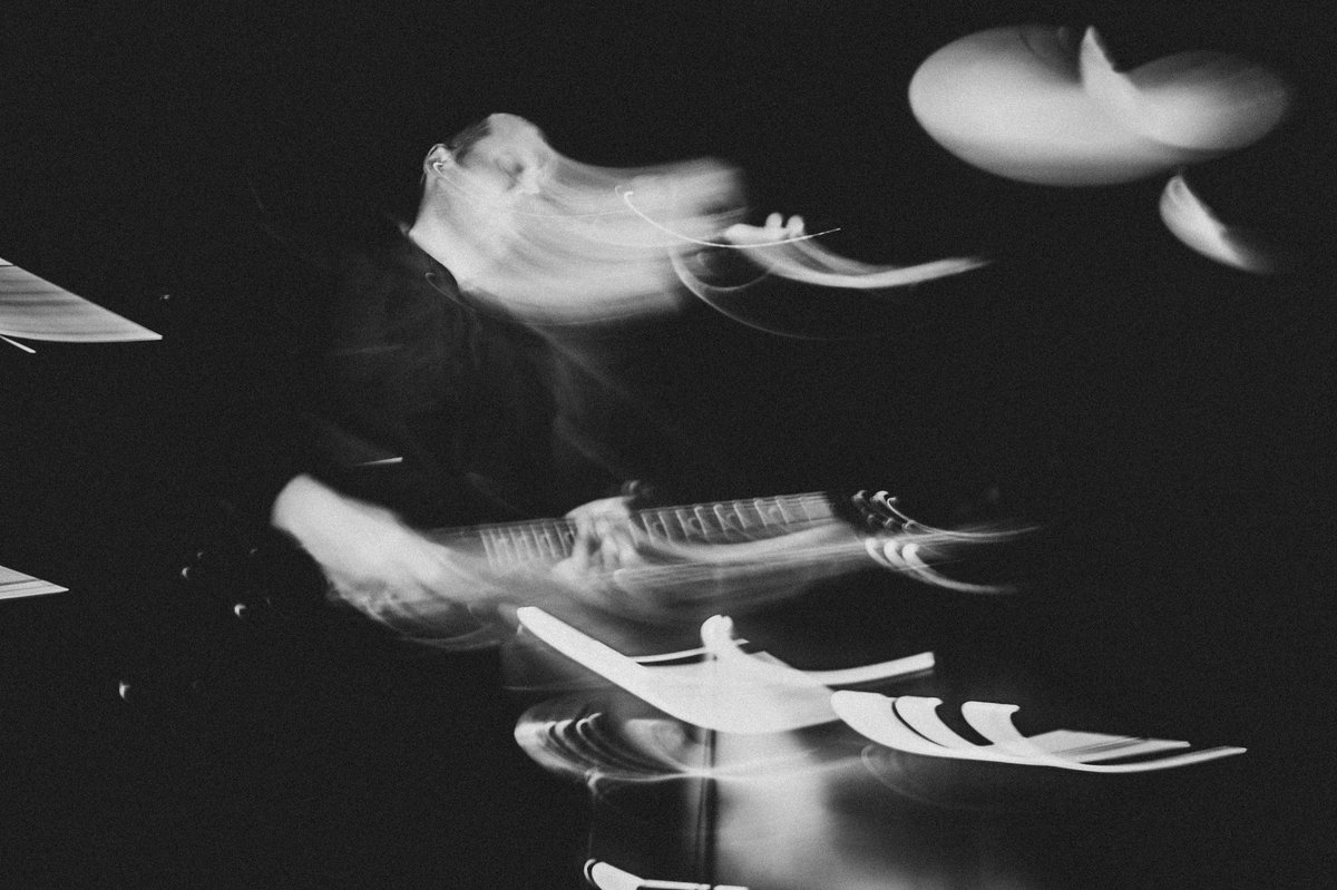 whiteliesmusic's tweet photo. Already a week into tour, going by in a blur 😉 https://t.co/liEEQBV1kU