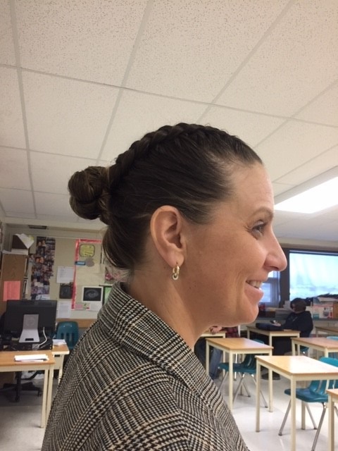 EagleButtePRSD8's tweet photo. It is client day for the Grade 10 Cosmetology class.  They are busy doing hair and nails. #eaglebutte #EBHS #cosmetology10 #clientday @PrairieRoseSD8 https://t.co/JO8wpo7zaK