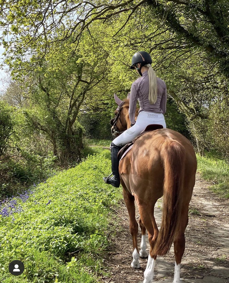 Heading into the Easter 🐣 weekend like… 

What are your plans for this bank holiday weekend?? We’ve got something very exciting to announce tomorrow morning!!

vivendiapparel.com #ponyhour #equineblogshare #horseriding