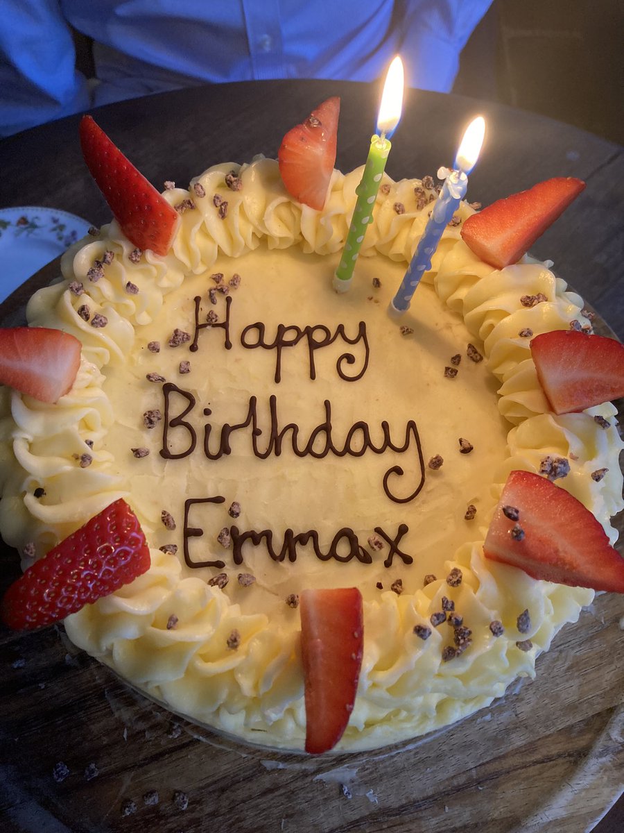 emma_vgoldsmith's tweet photo. A wonderful birthday spent in Bath https://t.co/lEo1b4I5Ph