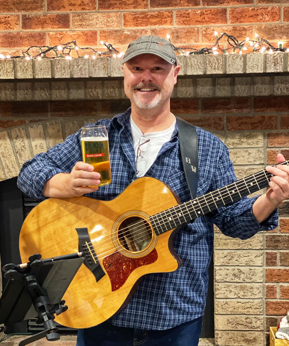 Hey you!  Yeah you!  What are you doing right now?  Our friend Bill is playing live in 20 mins. You should join us. 

#craftbeer #livemusic #musicandbeer #beerandmusic #ontariocraftbeer #613beer #supportyourlocalbrewery #supportlocalmusic