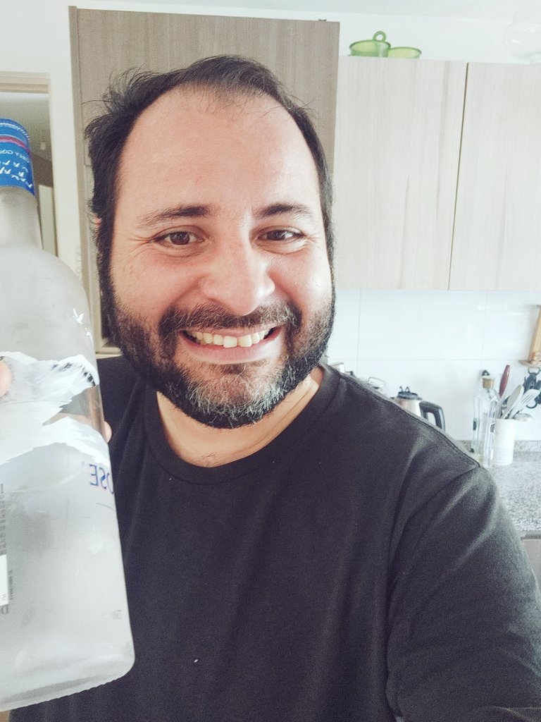 ¡ESTAMOS DE FIESTAAAAA! 🥳🎉

Así es, HOY celebramos a nuestro querido <a href="/Victor_Av182/">Victor AV</a> en su 89° cumpleaños. 😅

Gracias por todo tu apoyo y cariño incondicional a nuestros Ninjas, eres lo máximo.❤️🤟🏼

¿Silla?, ¿Torta?, ¿Cuál te comes y dónde te sientas?😏
#FearTheNinja