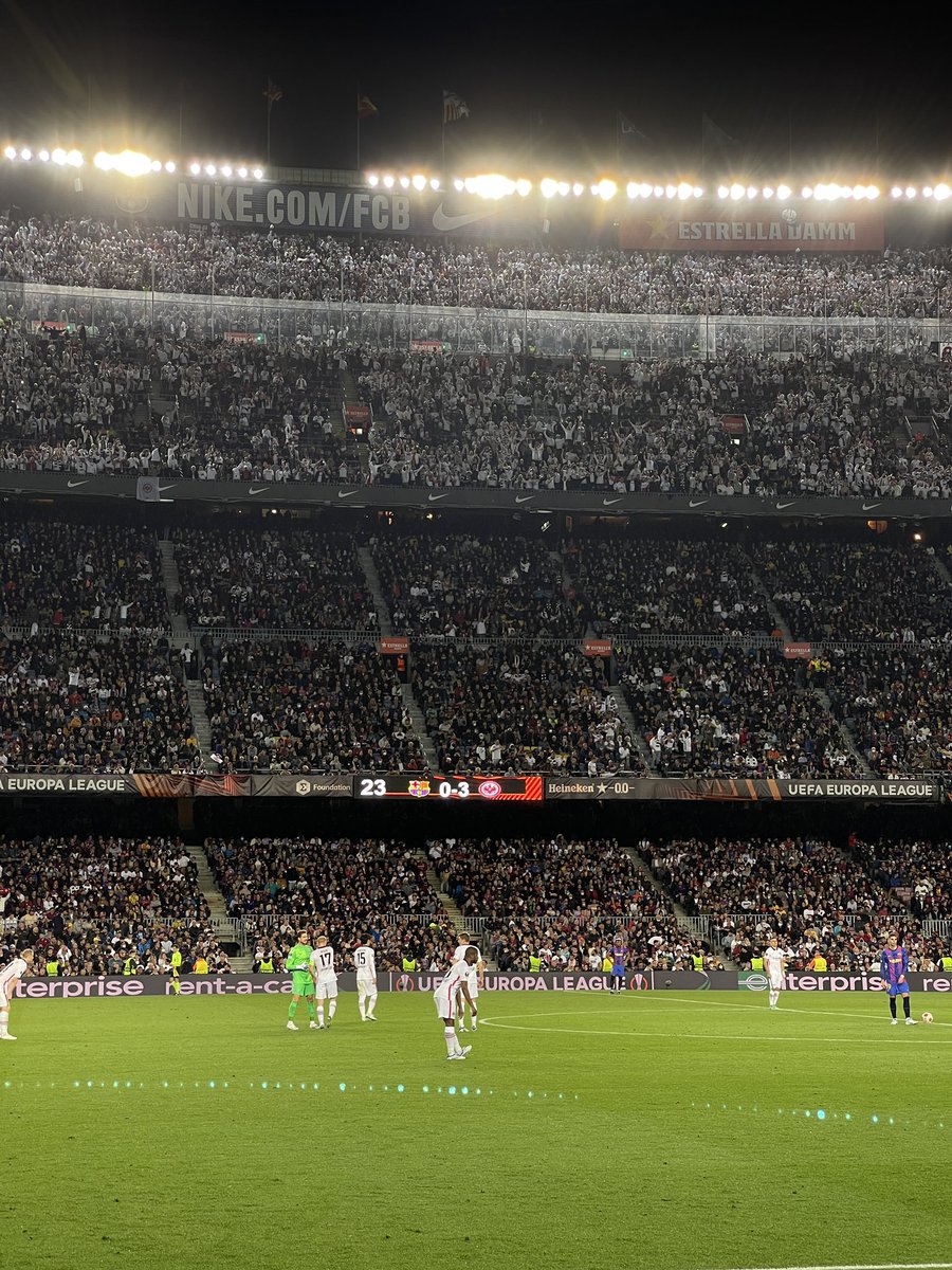 RadioFCB's tweet photo. La derrota duele y mucho, pero estas fotos reflejan la mayor vergüenza que pueda recordar en gradas del Camp Nou. Culpa total de los socios. Espero que tomen medidas @FCBarcelona_es @JoanLaportaFCB https://t.co/nBWDakdorC