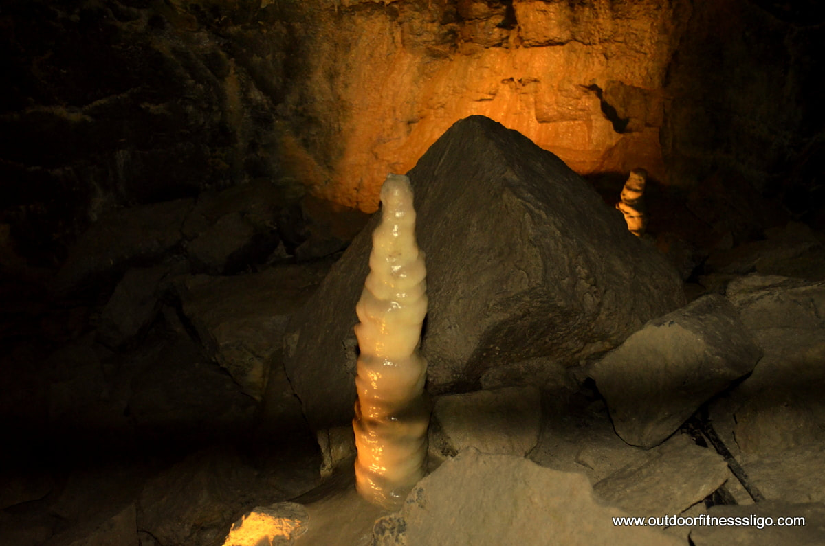 outdoorsligo's tweet photo. The Aillwee Burren Experience (@aillwee ) is opening for the season from tomorrow. It has gone through a 1 million upgrade and rebrand. This is from the time we visited it https://t.co/SMltpESFGu #aillwee #clare @BurrenGeopark @ClareTourism https://t.co/rEfpL48ef2