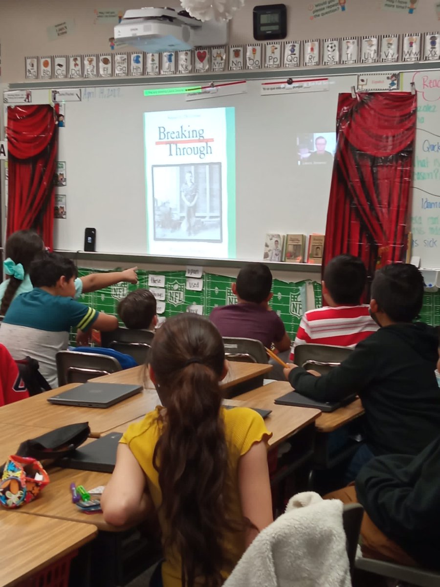 csg1992's tweet photo. It all started with “The Circuit”; my kids got so hooked on his story that we had to continue reading Francisco Jimenez’s books. Today we had the pleasure of talking to him &amp; listening to his wonderful inspirational advice. #author #readingrocks @HamblenElem https://t.co/VlZKMdVjRA