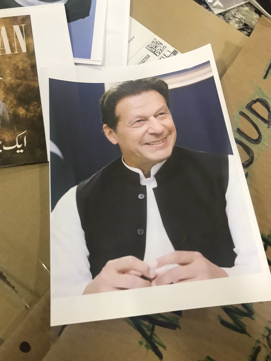 Preparations in #London for <a href="/ImranKhanPTI/">Imran Khan</a> protest taking place already!!! #London will be rocking on Sunday,stay tuned
<a href="/PTIofficial/">PTI</a> <a href="/dazzy999/">dazzy999</a> @mian_imran76 <a href="/WajidKhan/">Wajid Khan</a> <a href="/tariqmateen/">Tariq Mateen</a> <a href="/ImranRiazKhan/">Imran Riaz Khan</a> #امپورٹڈ_حکومت_نامنظور #ہم_لے_کے_رہیں_گے_آزادی