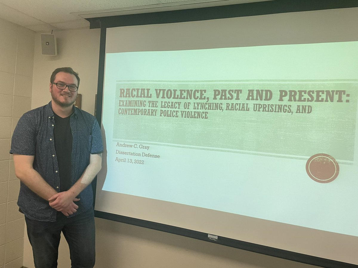 kfparker_kp's tweet photo. Congrats to Dr. Andrew Gray on the successful defense of his dissertation. Great work!! @UDSocCJ https://t.co/3eCzIo55f2