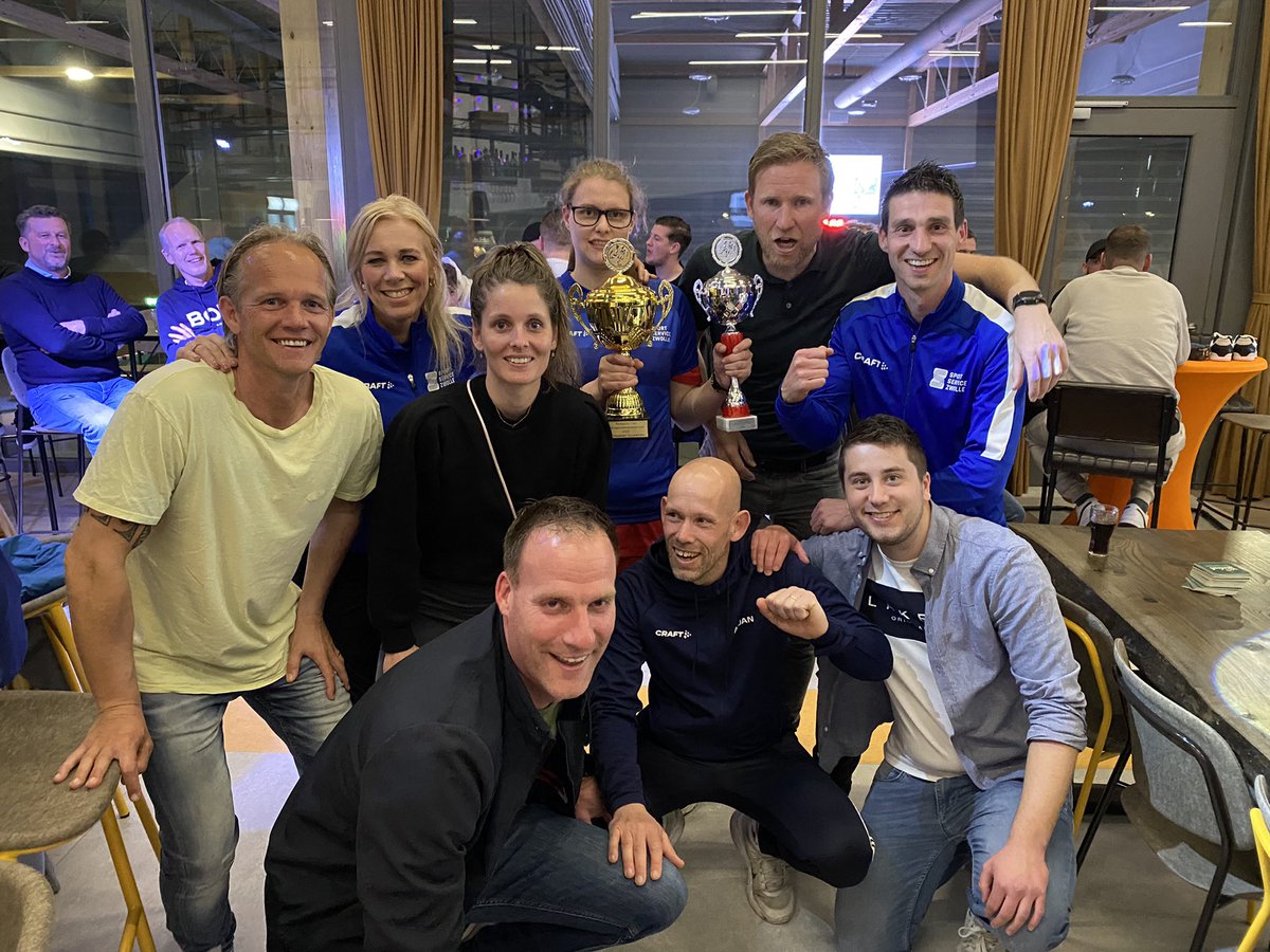 Vanavond met mijn “oude club” <a href="/SportService038/">SportService Zwolle</a> meegedaan met het #winnerstoernooi in <a href="/WRZVSporthal/">WRZV Sporthallen</a> . Leuk dat we gewonnen hebben, maar de échte winnaars zijn de toppers van WRZV/De Boog. Dank voor de organisatie, <a href="/freddyeikelboom/">freddyeikelboom</a> en <a href="/antonDDD/">Anton Cramer</a>! #genoten