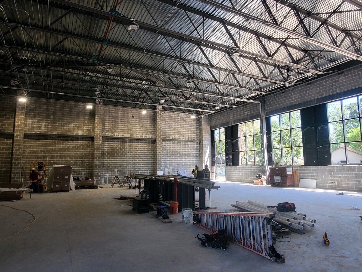 HumbleISD_HHE's tweet photo. We got to take a tour of the inside of our new multi-purpose room today. I love the wall of windows! It's going to be so beautiful! #bond2018 @Christy_Erb @LuciSchulz1 @ElizabethFagen @HumbleISD @Oros45 https://t.co/smLWCti9UK