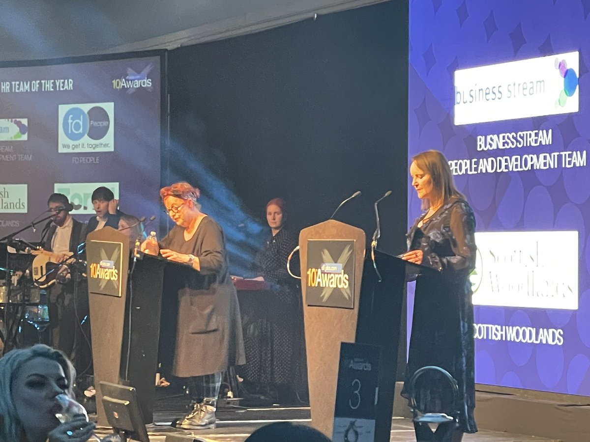 kerryo9's tweet photo. 🥇@jacqui_hepburn presenting the HR Team of Year award at @s1jobs awards 

#S1JobsAwards https://t.co/68SUECUXMH