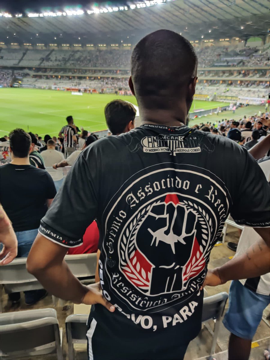resistalvinegra's tweet photo. VAMOS GALO, GANHAR LIBERTADORES! ✊🏾

Produtos disponíveis! Vem de DM! https://t.co/mO0AbOjM5S